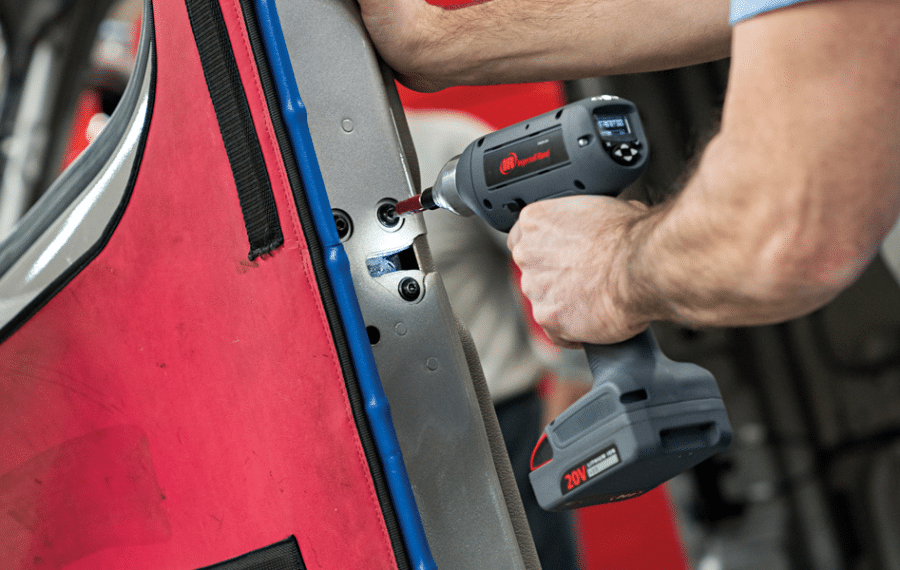 QX Series Cordless Precision Fastening System Image