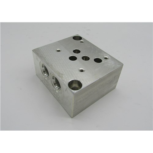 ALUMINUM VALVE SUBPLATE