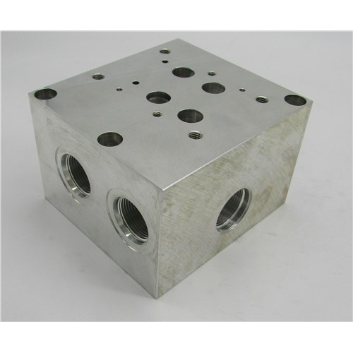 ALUMINUM VALVE SUBPLATE