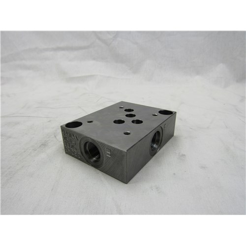 DUCTILE VALVE SUBPLATE